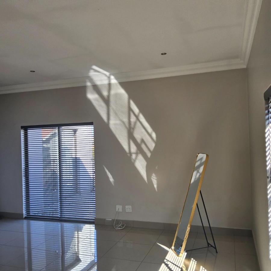4 Bedroom Property for Sale in Wild Olive Estate Free State